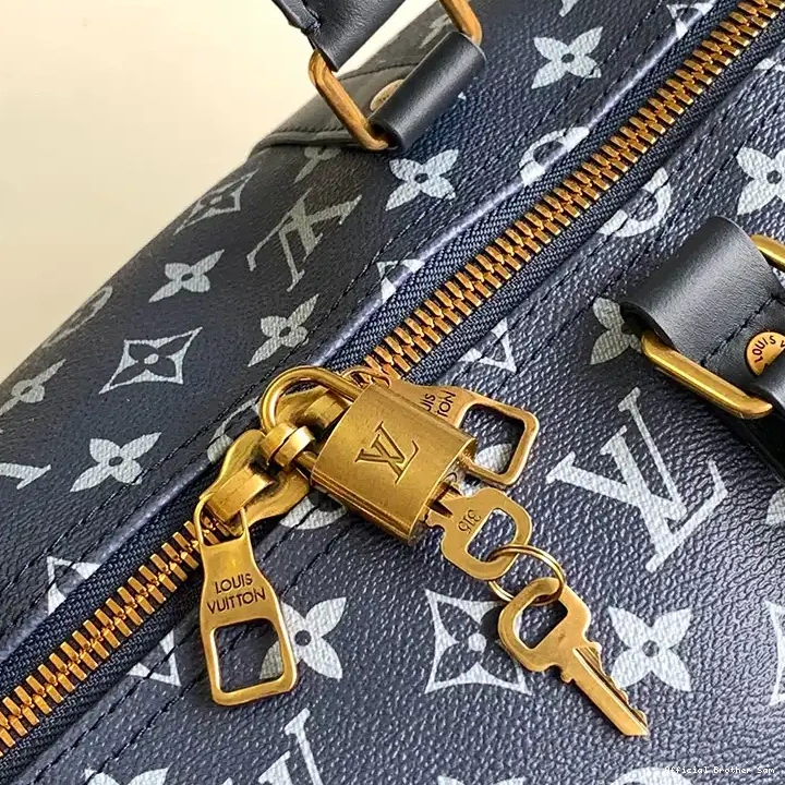 Official Brother Sam 2312YA0051 Bags LV 0709